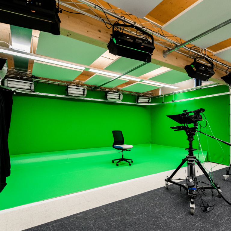 SGS College brunel Centre TV Studio Green Screen Chroma